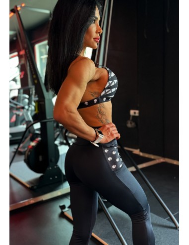 Malla Negra Essential Bolsillo.