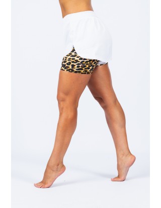 Short Running Savanna White. 2
