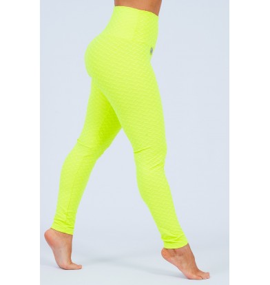 Essential Jacquard Momo...